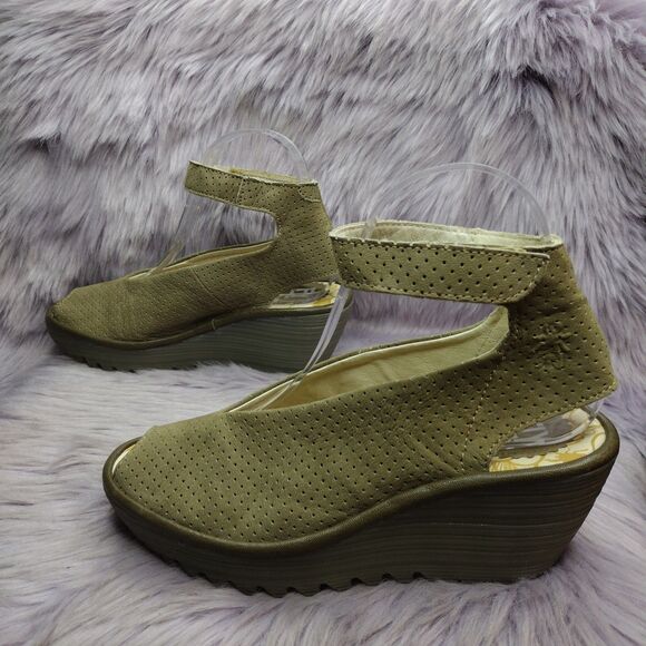 Fly London Leather Yala Wedge Peep Toe Perforated Sandals EU 37 US 6/6.5 Green - Picture 1 of 10